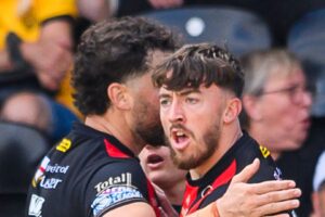 Warrington go fourth with comprehensive win over Castleford
